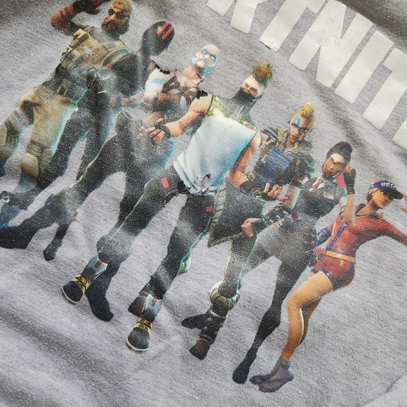 UNBRANDED | Two sweater Fortnite bundle - Picture 5 of 6